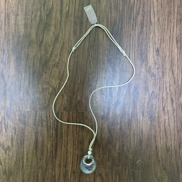 J.jill Smokey glass circle pendant necklace - Picture 8 of 11